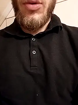 Snapshot of hoot_denis28 chatting on 01.25.25 hoot denis28 online show from 01.25.25