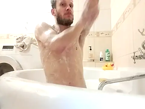 Snapshot of hoot_denis28 chatting on 02.09.25 hoot denis28 online show from 02.09.25