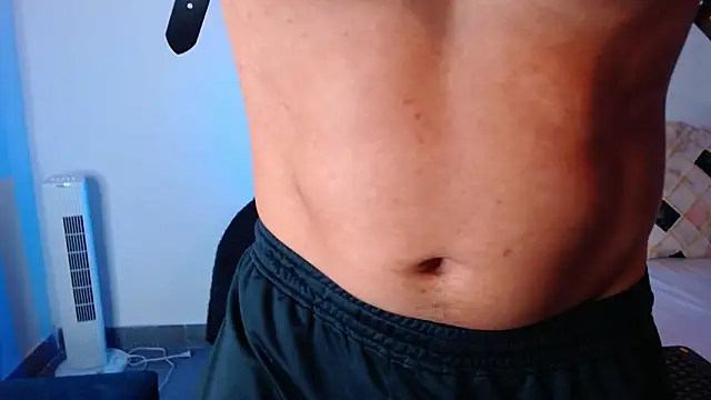 estebandelouis online show from 02.11.26