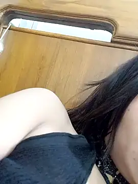 Snapshot of Lusty_Queen69 chatting on 12.03.24 Lusty Queen69 online show from 12.03.24