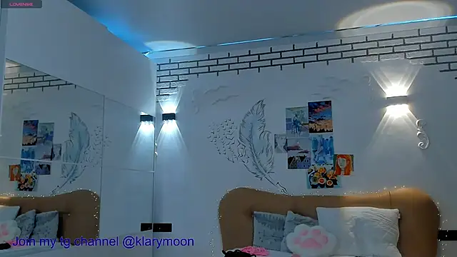 Snapshot of cute_stefania chatting on 02.07.25 cute stefania online show from 02.07.25