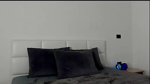 IvyKaelani online show from 01.22.25