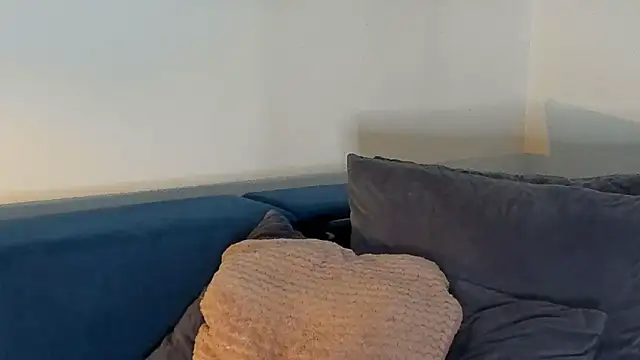 IvyKaelani online show from 02.23.25