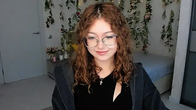 SereneFlame online show from 09.17.25