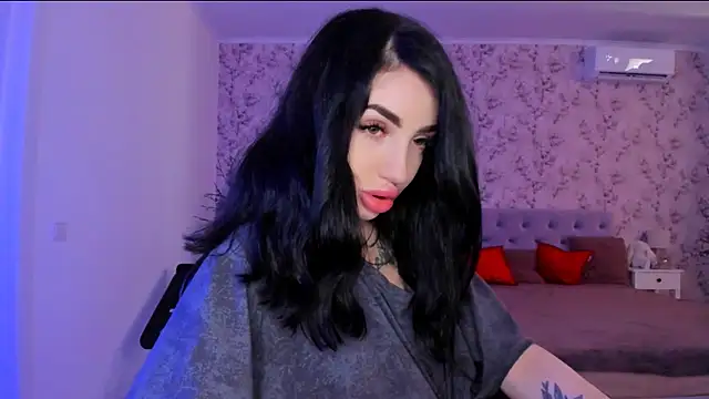 NancyLovee  online show from 06.29.26