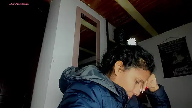 Snapshot of Nenita_Hot_ chatting on 10.07.25 Nenita Hot  online show from 10.07.25