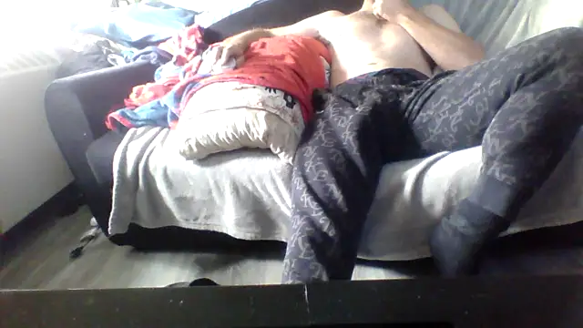 Snapshot of maccdaddy87 chatting on 09.18.25 maccdaddy87 online show from 09.18.25