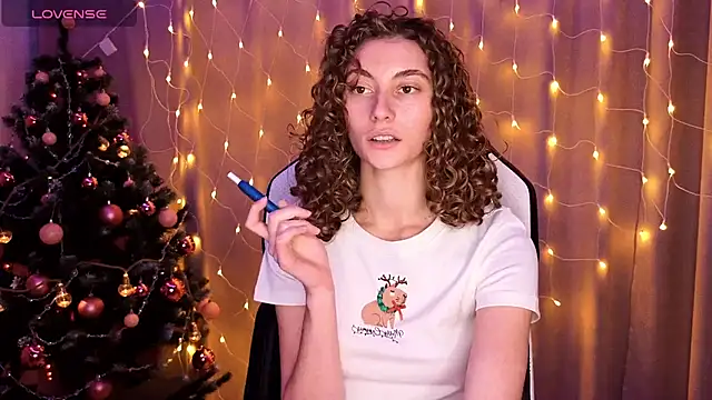 lady curls online show from 12.12.24