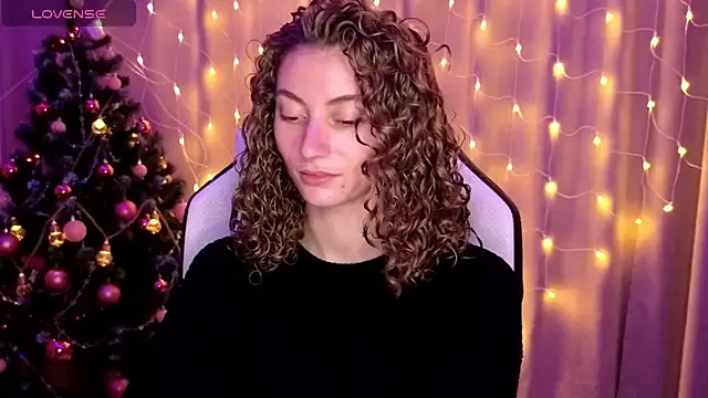 lady curls online show from 12.30.24