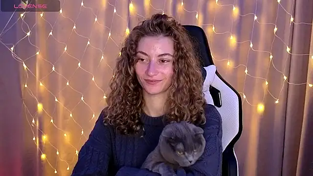 lady curls online show from 01.08.25