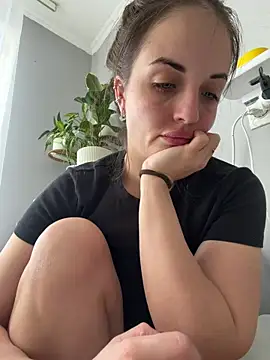 AmiLavs online show from 03.08.26