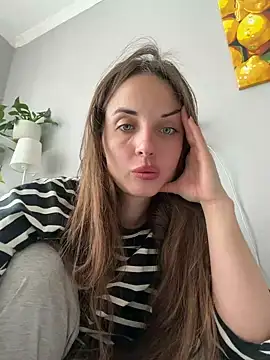 AmiLavs online show from 04.02.26