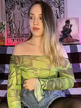 Emily the temptress  online show from 01.11.25