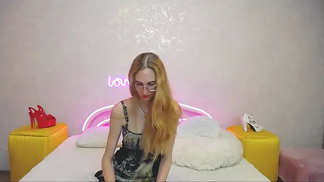 KlaryBrait online show from 01.26.25