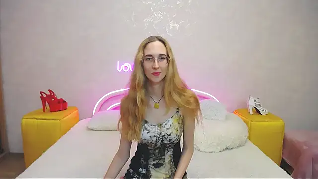 KlaryBrait online show from 01.26.25