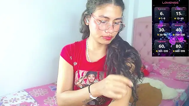 Cynthia hazel online show from 09.09.25