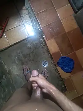 Magroveiudo online show from 12.14.25