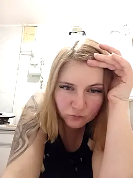 SckayilaGray online show from 11.27.25