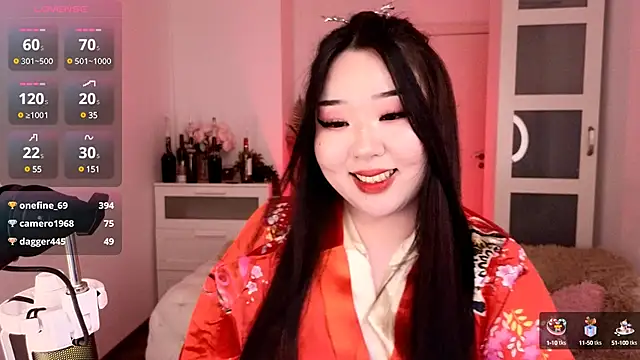 mei honey  online show from 02.02.25