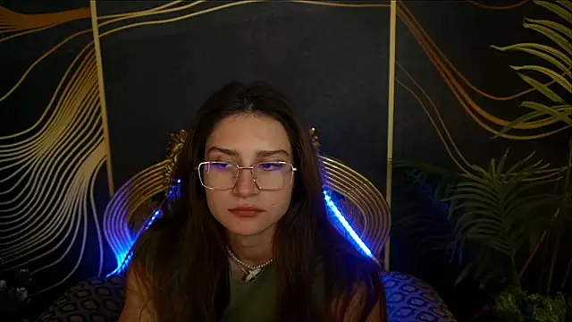 ValeryRoyale online show from 01.25.25