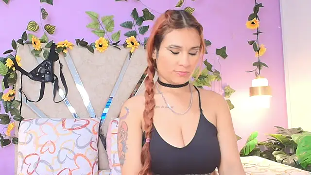 BRITHANY SPARK online show from 05.17.26
