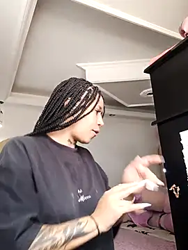 devi black13  online show from 02.21.26