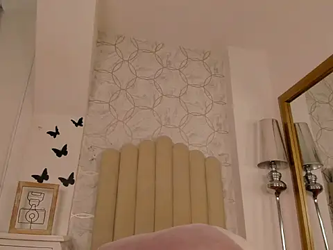 Foxy200   online show from 02.16.26