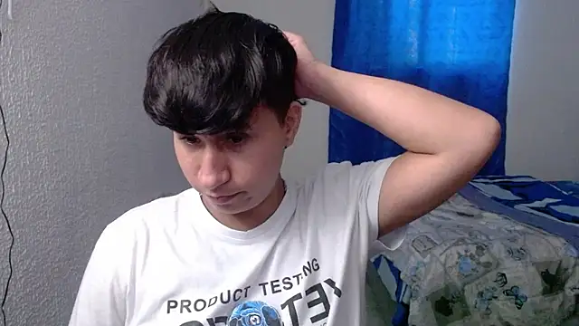 Im Milan Rs online show from 02.25.26