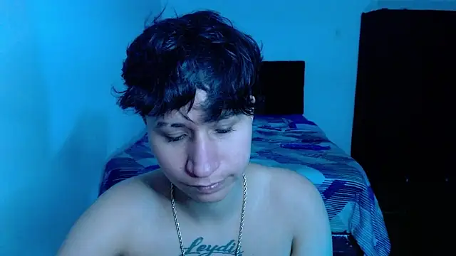 Snapshot of Im_Milan_Rs chatting on 06.11.26 Im Milan Rs online show from 06.11.26