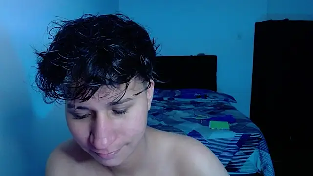 Snapshot of Im_Milan_Rs chatting on 06.12.26 Im Milan Rs online show from 06.12.26