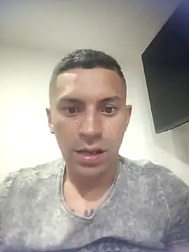 Snapshot of jeremiabello chatting on 02.01.26 jeremiabello online show from 02.01.26