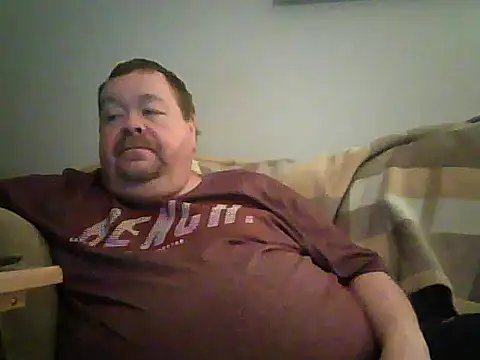 Snapshot of hitman_35 chatting on 01.12.26 hitman 35 online show from 01.12.26