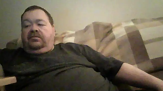 Snapshot of hitman_35 chatting on 02.21.26 hitman 35 online show from 02.21.26