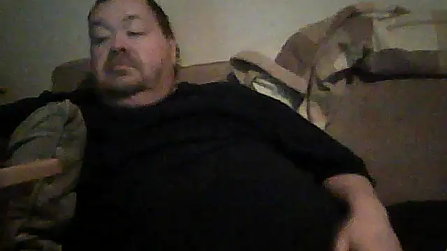 Snapshot of hitman_35 chatting on 02.25.26 hitman 35 online show from 02.25.26