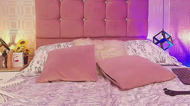 Lilith Vera online show from 03.04.25