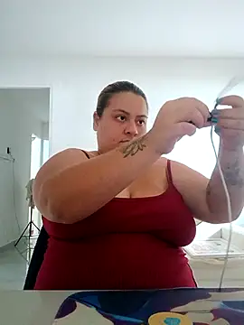 Snapshot of carola_hotwife chatting on 05.04.26 carola hotwife online show from 05.04.26