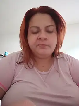 Snapshot of carola_hotwife chatting on 05.18.26 carola hotwife online show from 05.18.26