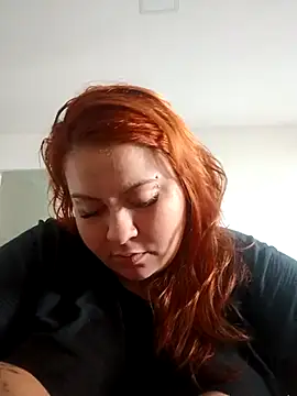 Snapshot of carola_hotwife chatting on 05.26.26 carola hotwife online show from 05.26.26