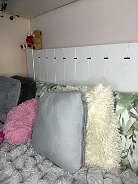 EllyChantal 11 online show from 11.11.25