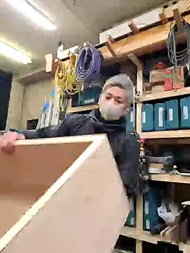 Snapshot of da--------i chatting on 02.17.25 da--------i online show from 02.17.25