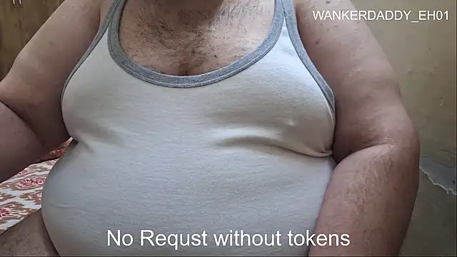 Snapshot of WANKERDADDY_EH01 chatting on 12.16.24 WANKERDADDY EH01 online show from 12.16.24