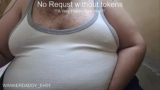 Snapshot of WANKERDADDY_EH01 chatting on 01.01.25 WANKERDADDY EH01 online show from 01.01.25