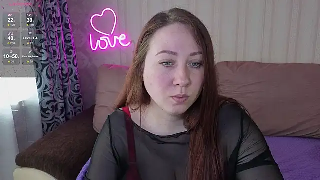 KellyCrystall online show from 04.10.26