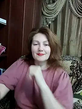 Snapshot of Madame-Butterfly chatting on 12.09.24 Madame-Butterfly online show from 12.09.24