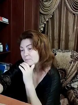 Snapshot of Madame-Butterfly chatting on 03.02.25 Madame-Butterfly online show from 03.02.25