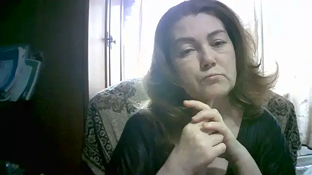 Snapshot of Madame-Butterfly chatting on 10.03.25 Madame-Butterfly online show from 10.03.25