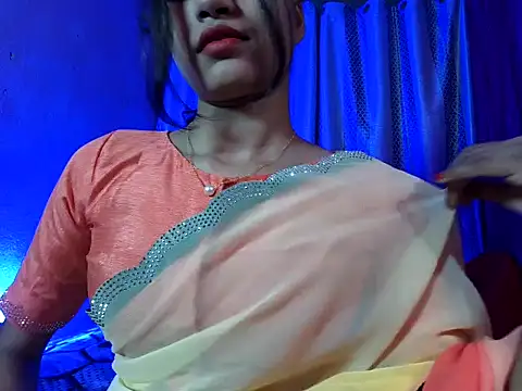 Snapshot of sexy_m23 chatting on 02.05.25 sexy m23 online show from 02.05.25