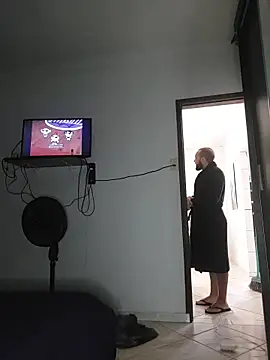 Snapshot of Gasc_1992 chatting on 06.19.26 Gasc 1992 online show from 06.19.26