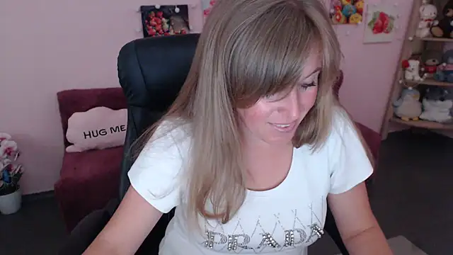 Hot Milady online show from 07.01.26