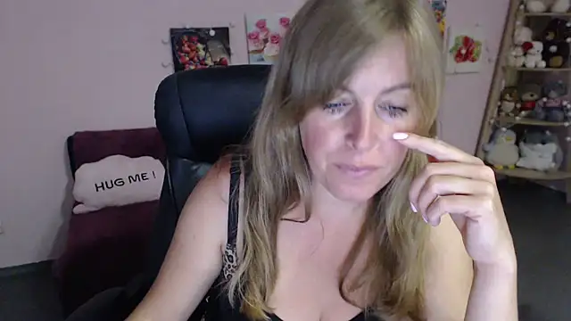 Hot Milady online show from 07.09.26